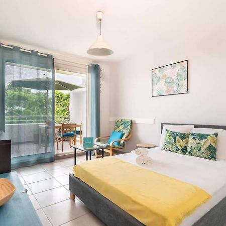 Flamboyant - Studio 2 Personnes Avec Lit De Qualite Hoteliere Separable Pour Couple Ou Amis Avec Tres Belle Terrasse A 12 Min A Pied Ou 4 Min En Voiture Du Lagon De L'Ermitage - St Gilles Les Bains 拉萨尔勒班 外观 照片